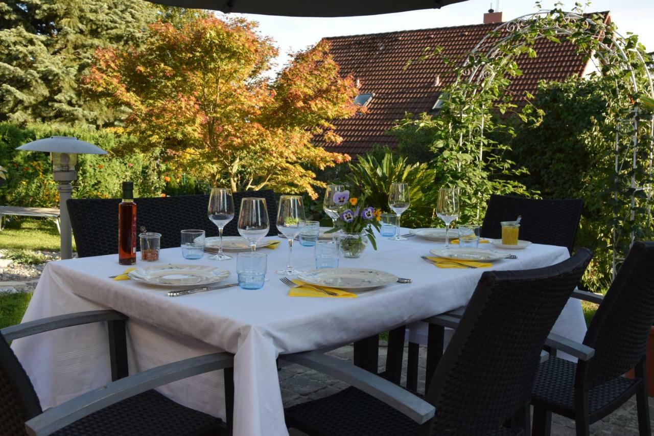 Homestay Cozy Room Markdorf Exterior photo
